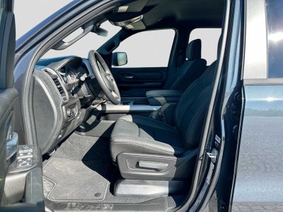 2027 RAM 1500 RAM 1500 EXPRESS CREW CAB 4X4 5'7' BOX