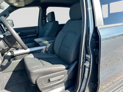 2027 RAM 1500 RAM 1500 EXPRESS CREW CAB 4X4 5'7' BOX