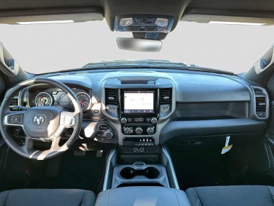 2027 RAM 1500 RAM 1500 EXPRESS CREW CAB 4X4 5'7' BOX