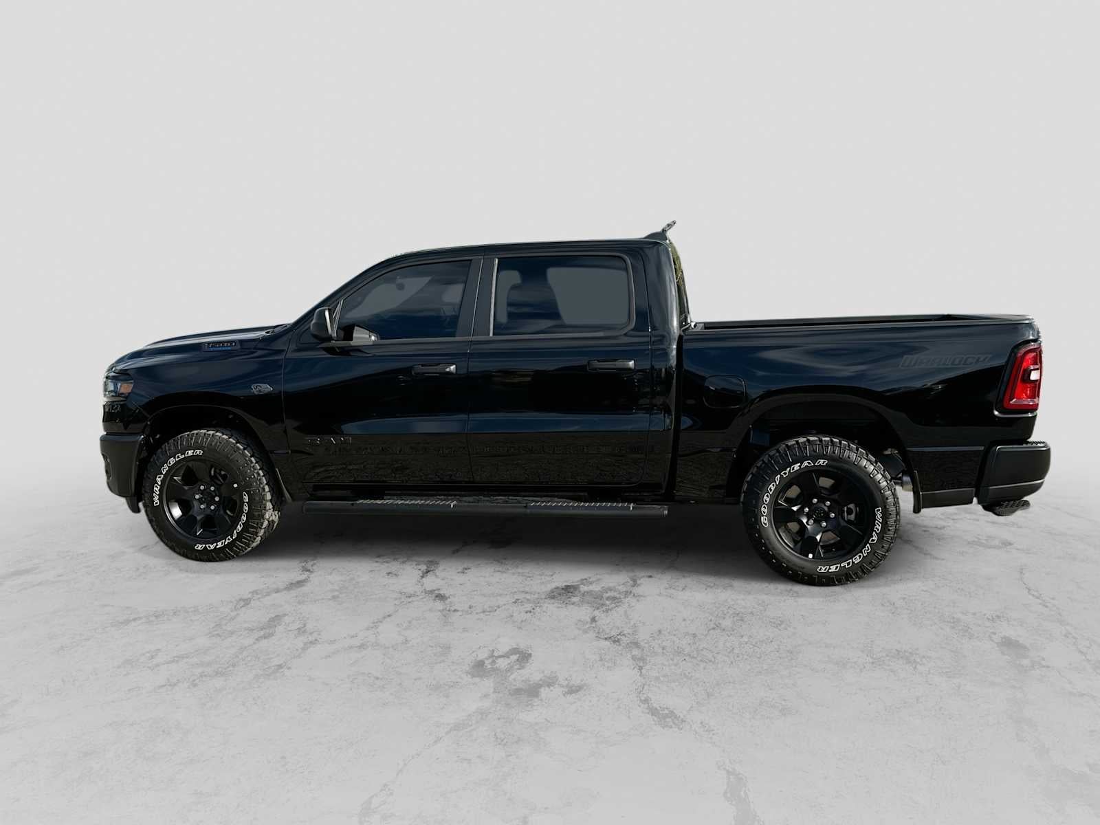 2027 RAM 1500 RAM 1500 WARLOCK CREW CAB 4X4 5'7' BOX