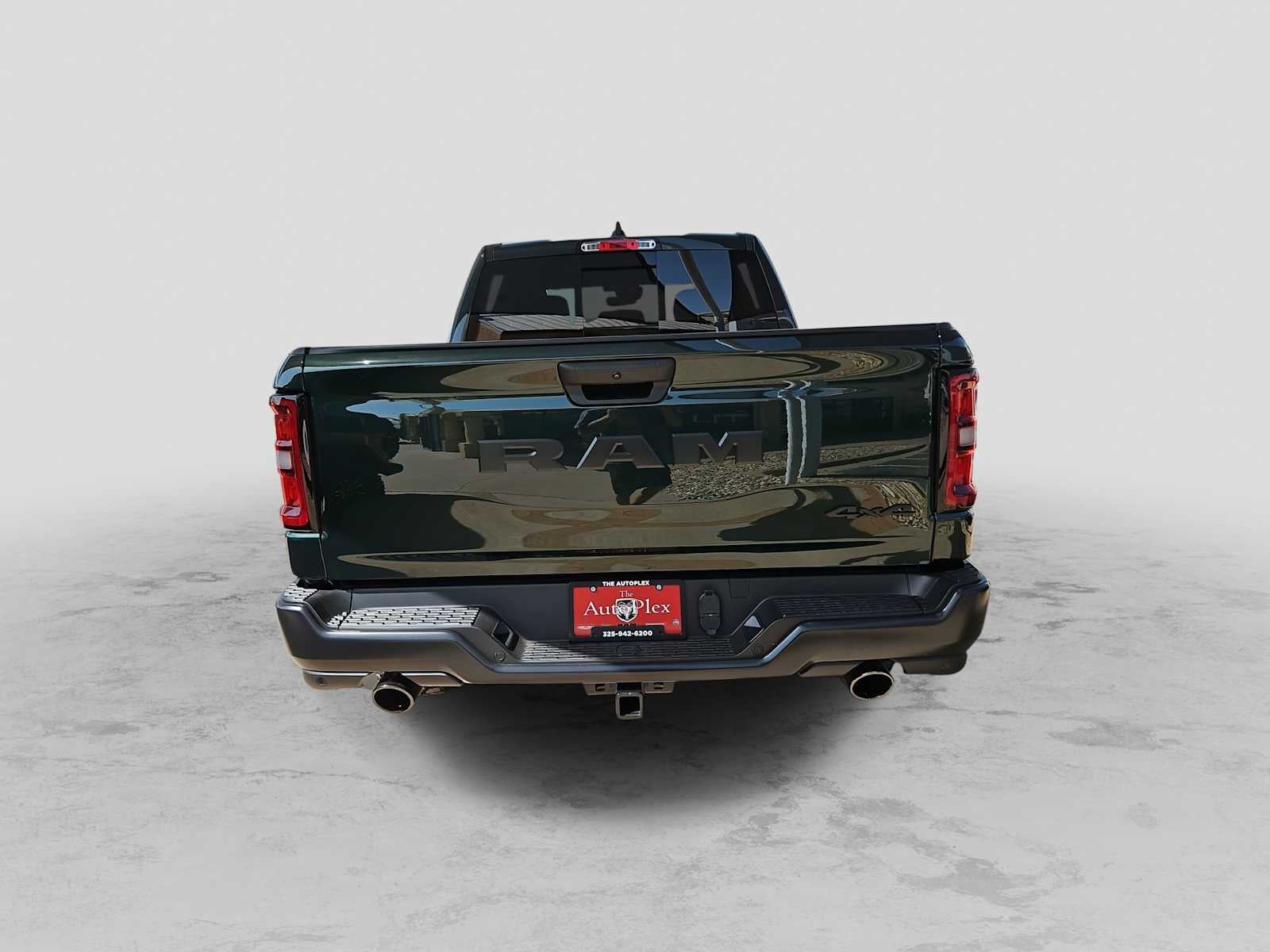 2026 RAM 1500 RAM 1500 WARLOCK CREW CAB 4X4 5'7' BOX