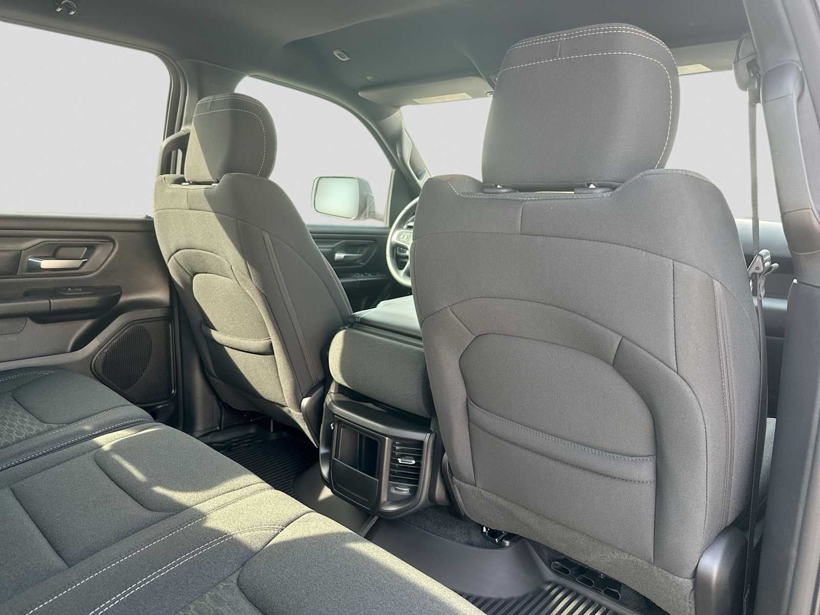 2027 RAM 1500 RAM 1500 WARLOCK CREW CAB 4X4 5'7' BOX