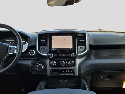 2026 RAM 1500 RAM 1500 EXPRESS CREW CAB 4X4 5'7' BOX