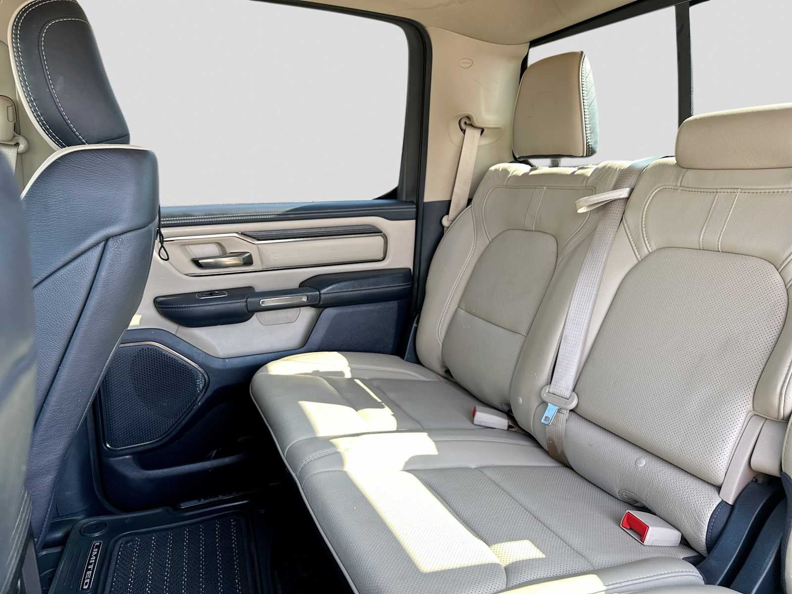 2021 RAM 1500 Limited Crew Cab 4x4 5'7' Box