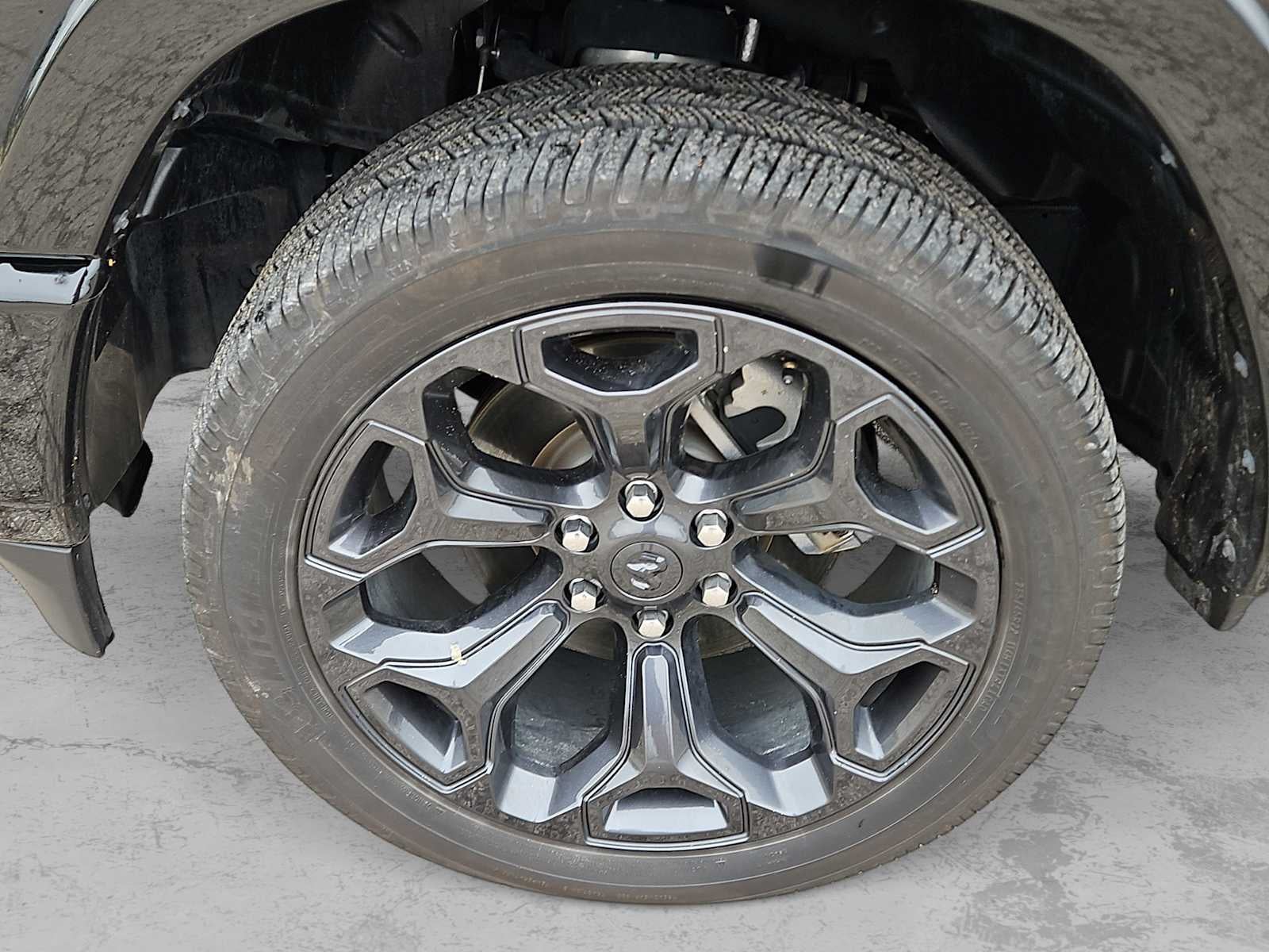 2022 RAM 1500 Limited Crew Cab 4x4 5'7' Box