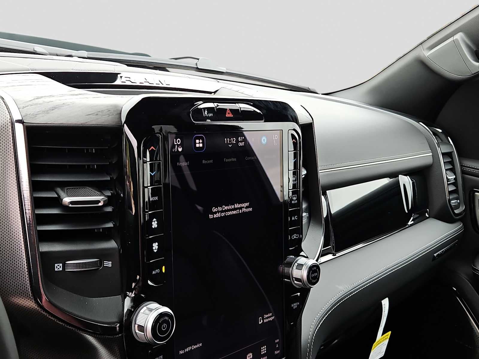 2026 RAM 1500 RAM 1500 LIMITED CREW CAB 4X4 5'7' BOX