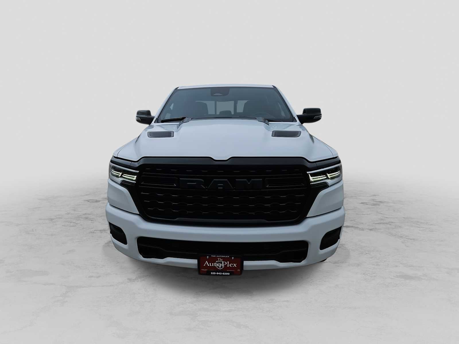 2026 RAM 1500 RAM 1500 LIMITED CREW CAB 4X4 5'7' BOX