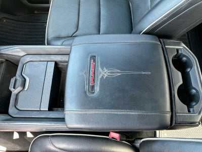 2022 RAM 1500 Limited Crew Cab 4x4 5'7' Box