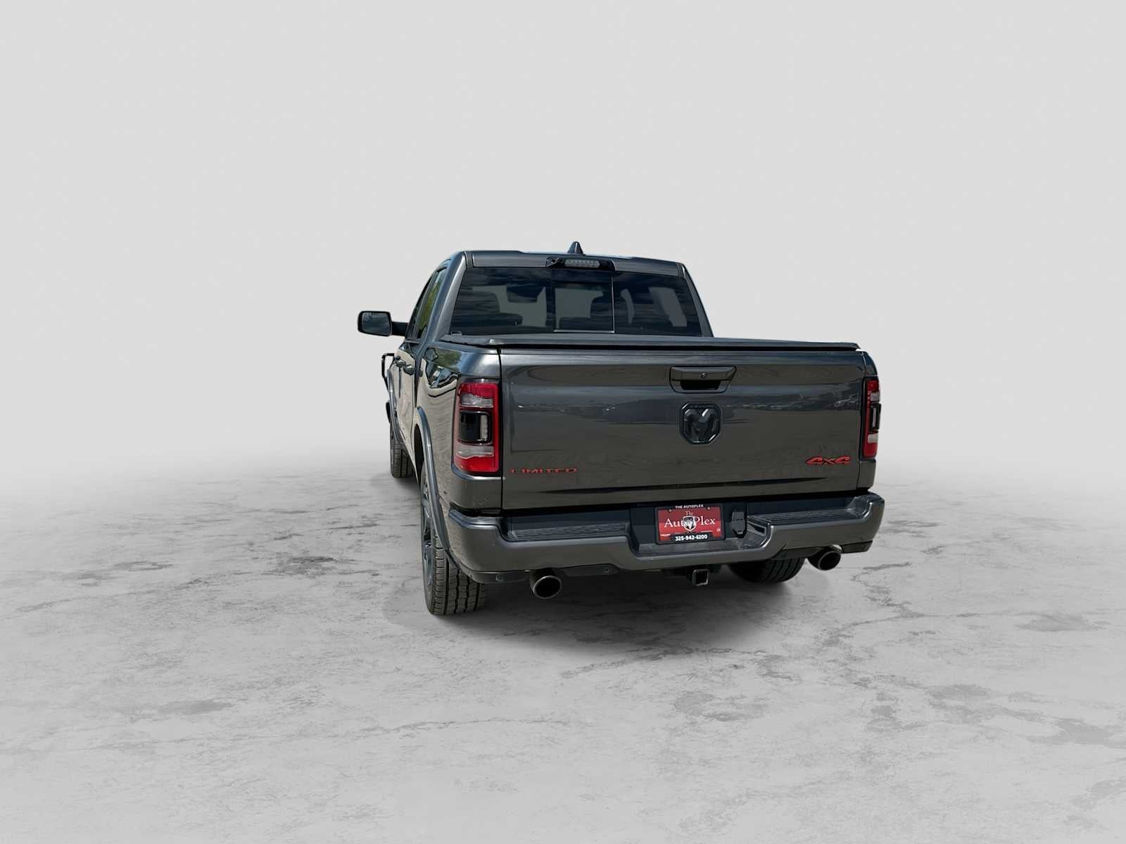 2022 RAM 1500 Limited Crew Cab 4x4 5'7' Box