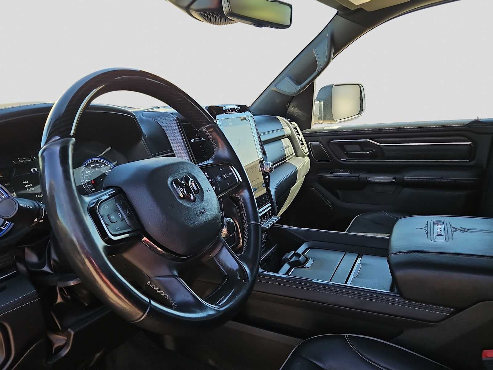 2022 RAM 1500 Limited Crew Cab 4x4 5'7' Box