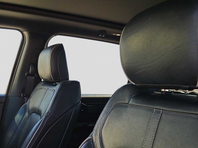 2022 RAM 1500 Limited Crew Cab 4x4 5'7' Box