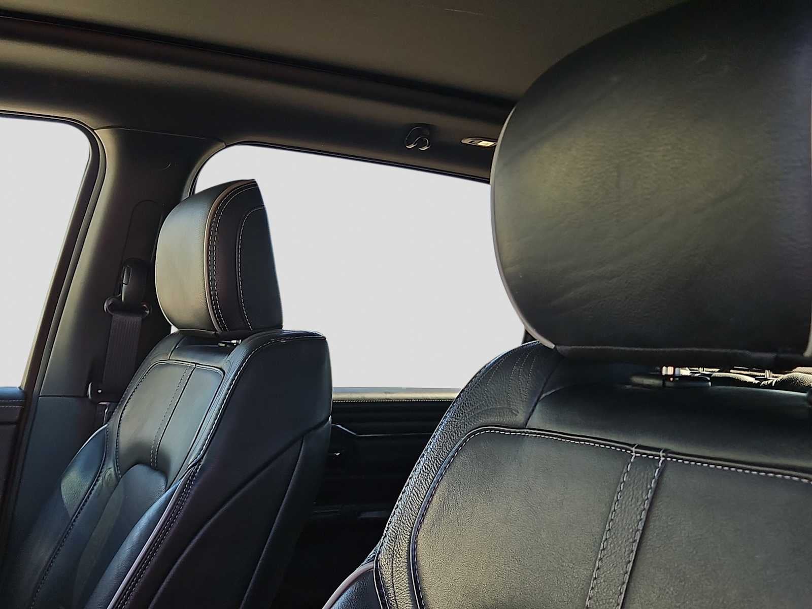 2022 RAM 1500 Limited Crew Cab 4x4 5'7' Box