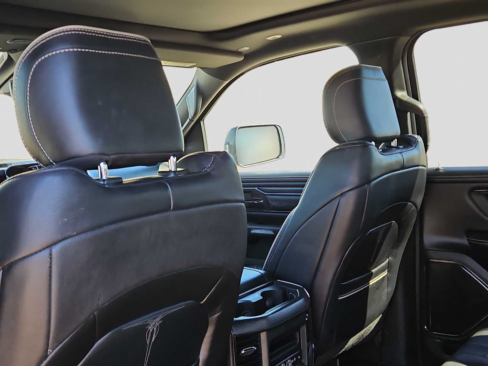 2022 RAM 1500 Limited Crew Cab 4x4 5'7' Box