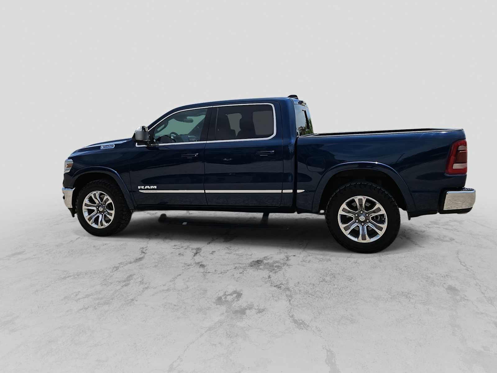 2023 RAM 1500 Limited Crew Cab 4x4 5'7' Box
