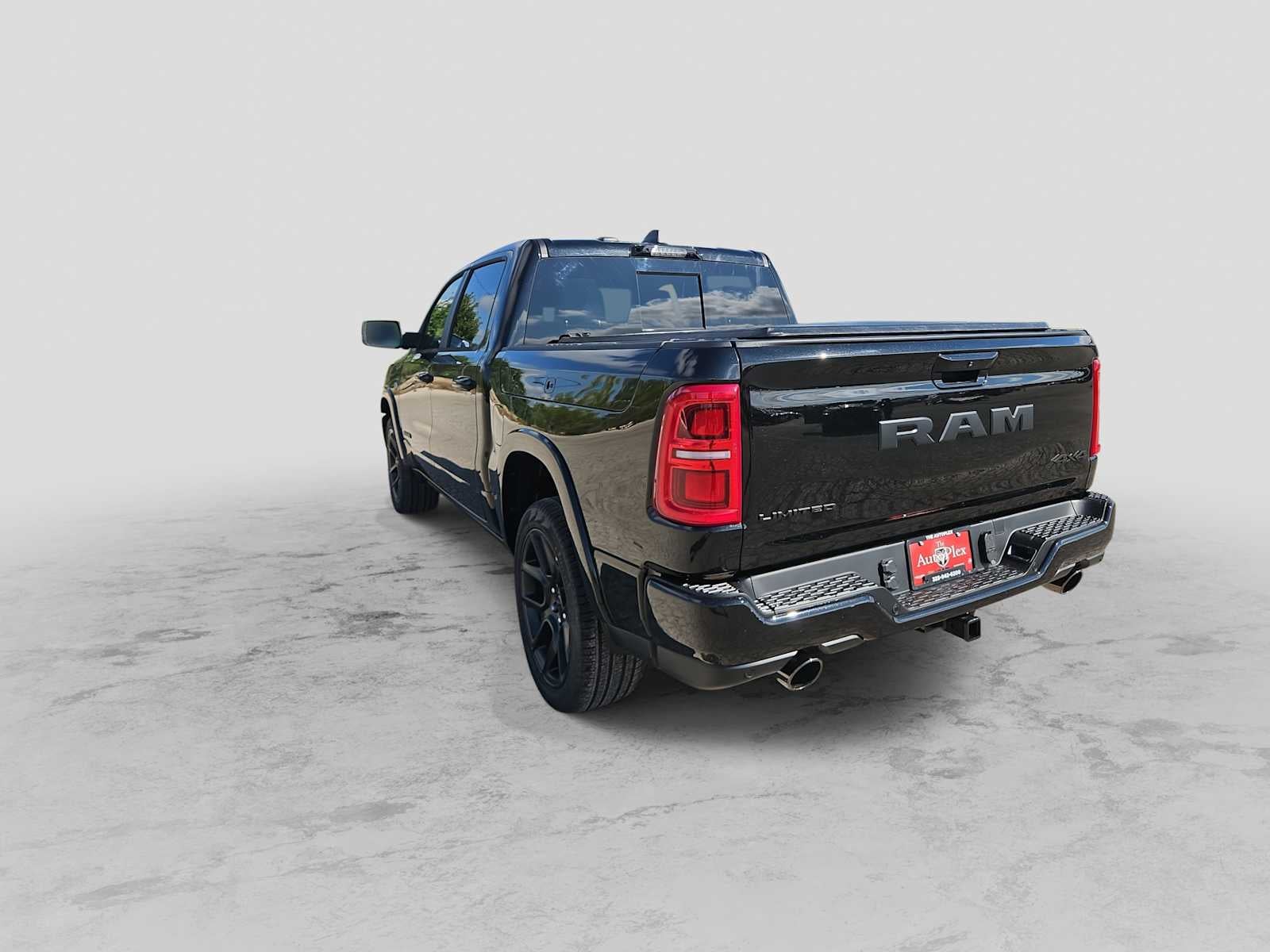 2026 RAM Ram 1500 RAM 1500 LIMITED CREW CAB 4X4 5'7' BOX