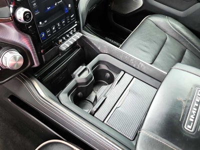 2020 RAM 1500 Limited Crew Cab 4x4 5'7' Box