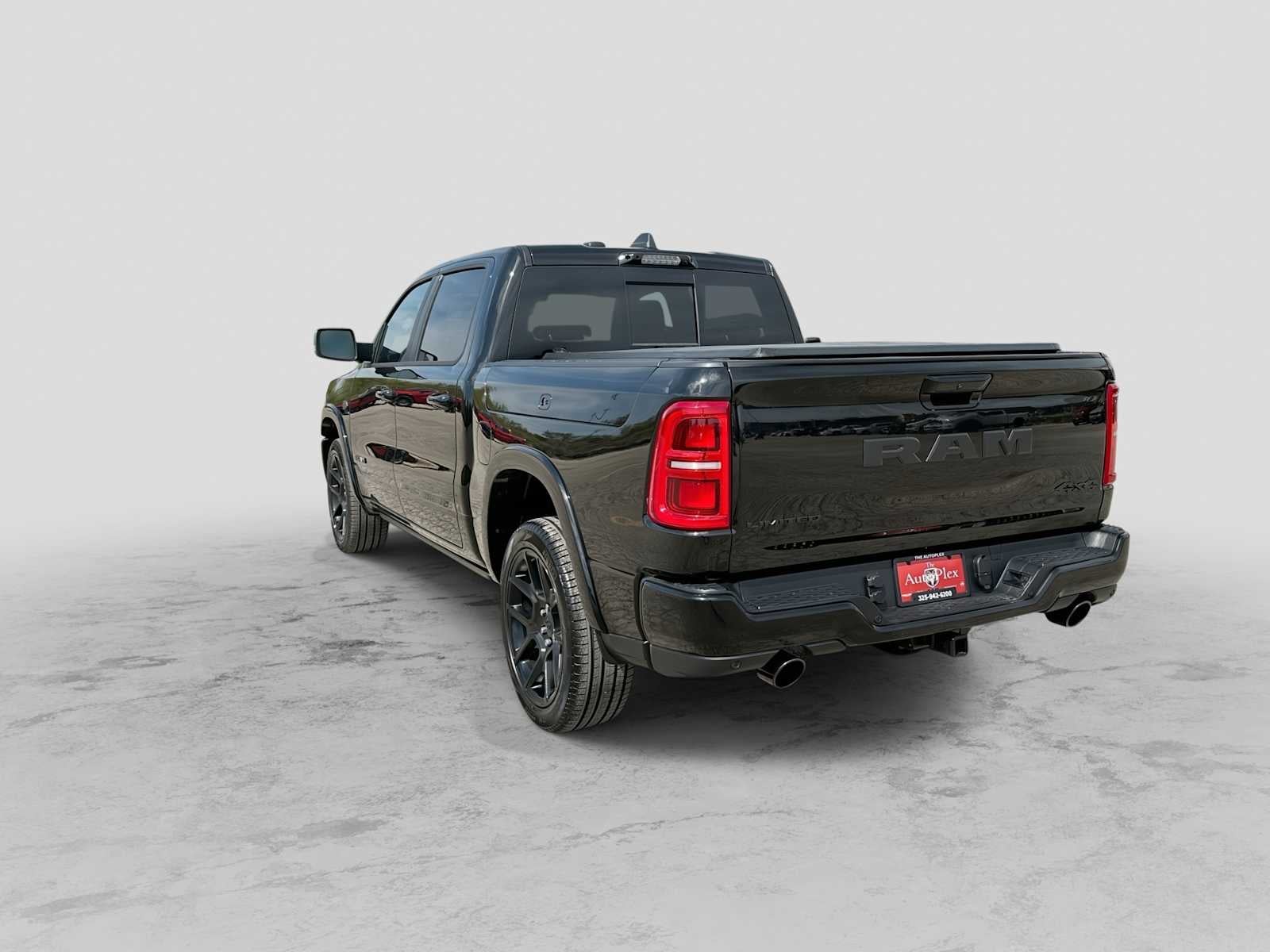 2027 RAM 1500 RAM 1500 LIMITED CREW CAB 4X4 5'7' BOX