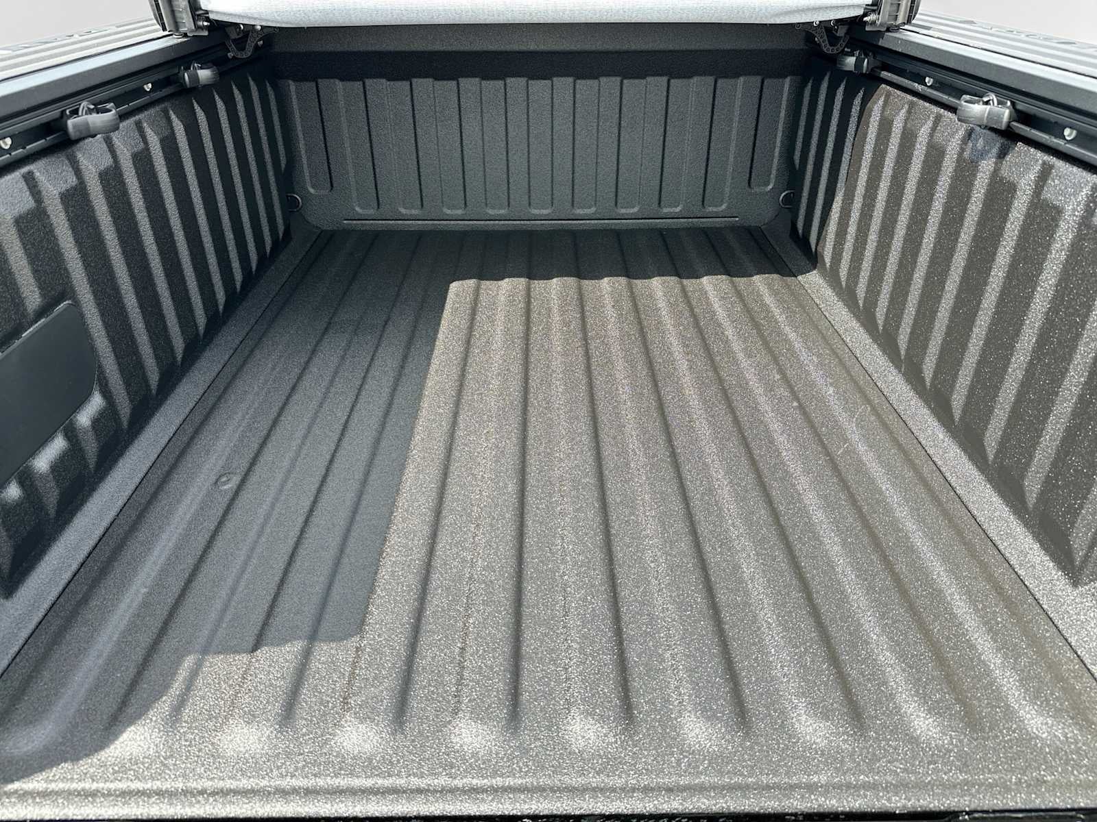 2027 RAM 1500 RAM 1500 LIMITED CREW CAB 4X4 5'7' BOX