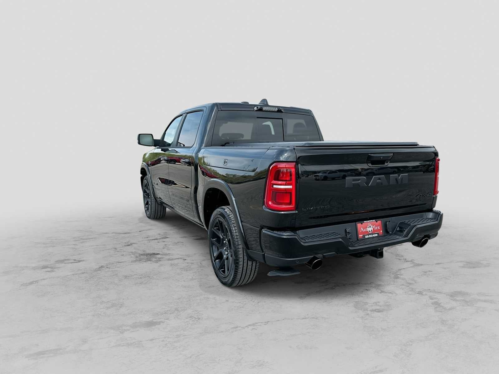 2027 RAM 1500 RAM 1500 LIMITED CREW CAB 4X4 5'7' BOX