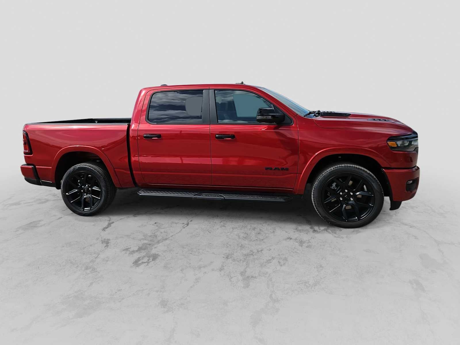2026 RAM 1500 RAM 1500 LARAMIE CREW CAB 4X4 5'7' BOX