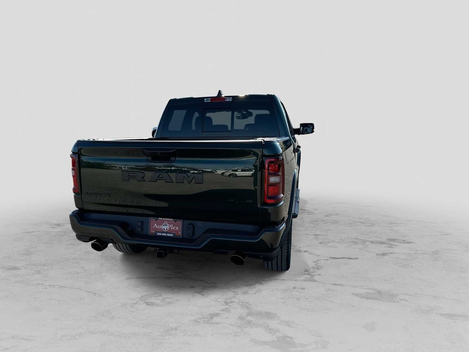 2027 RAM 1500 RAM 1500 LARAMIE CREW CAB 4X4 5'7' BOX