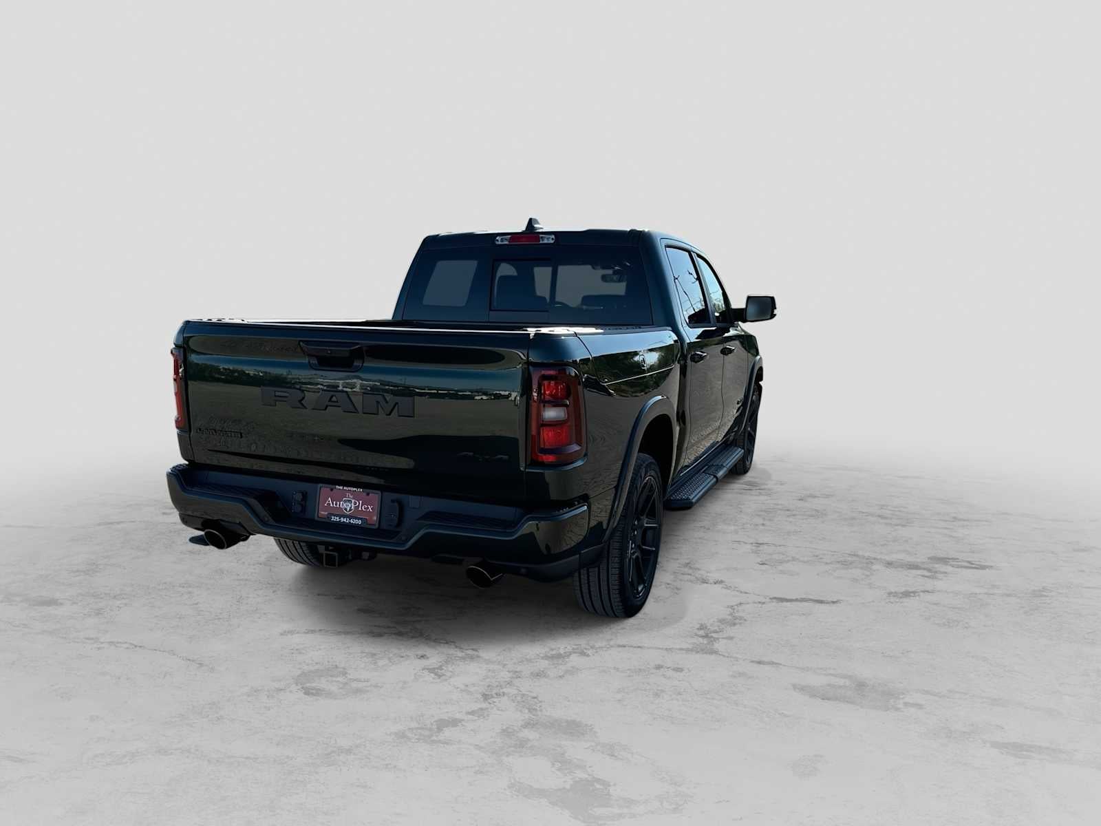 2027 RAM 1500 RAM 1500 LARAMIE CREW CAB 4X4 5'7' BOX