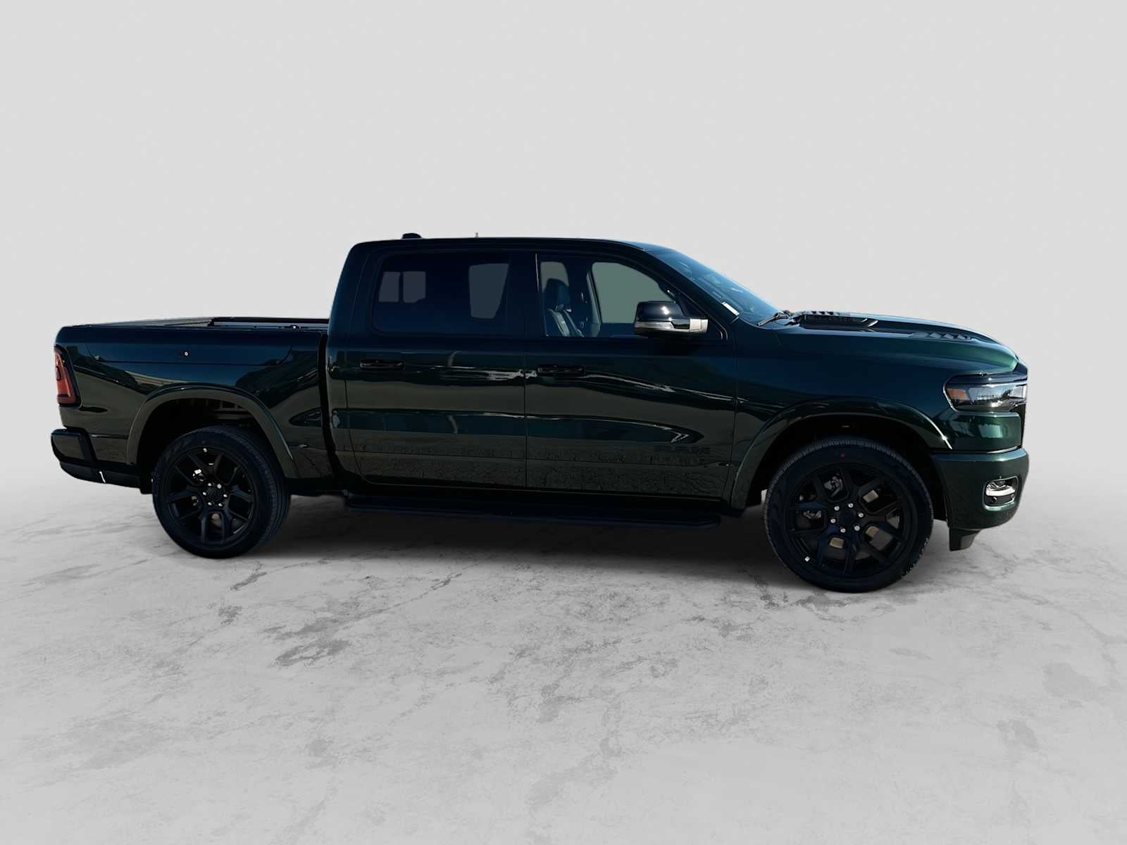 2027 RAM 1500 RAM 1500 LARAMIE CREW CAB 4X4 5'7' BOX