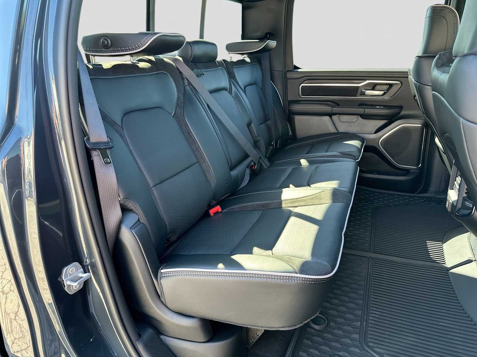 2027 RAM 1500 RAM 1500 LARAMIE CREW CAB 4X4 5'7' BOX