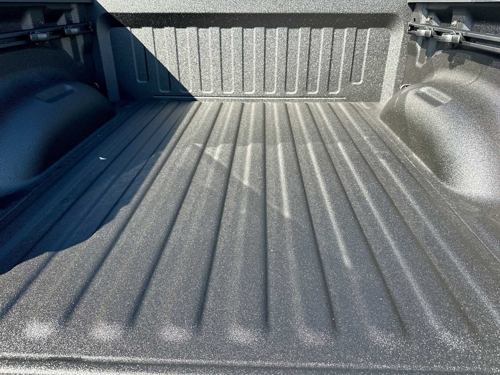 2027 RAM 1500 RAM 1500 LARAMIE CREW CAB 4X4 5'7' BOX