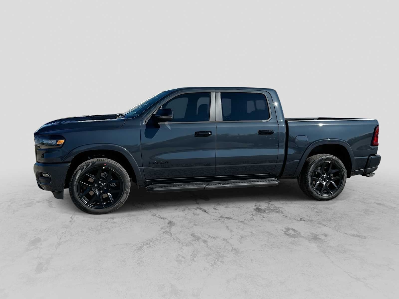 2027 RAM 1500 RAM 1500 LARAMIE CREW CAB 4X4 5'7' BOX