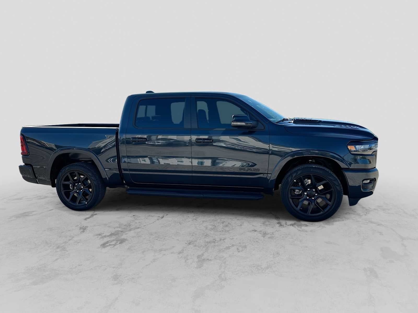 2027 RAM 1500 RAM 1500 LARAMIE CREW CAB 4X4 5'7' BOX