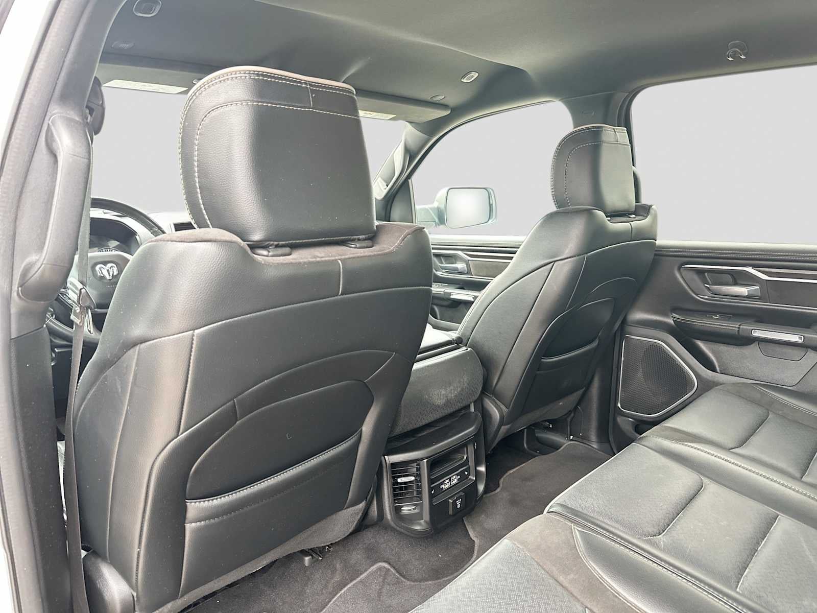 2025 RAM 1500 Laramie Crew Cab 4x4 5'7' Box