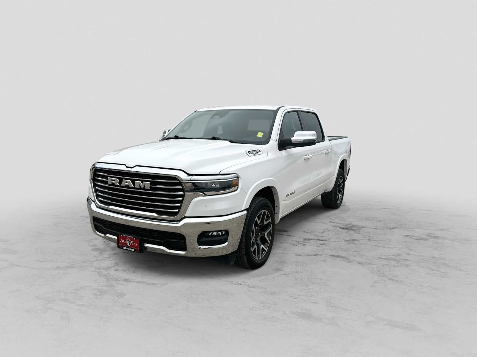 2025 RAM 1500 Laramie Crew Cab 4x4 5'7' Box