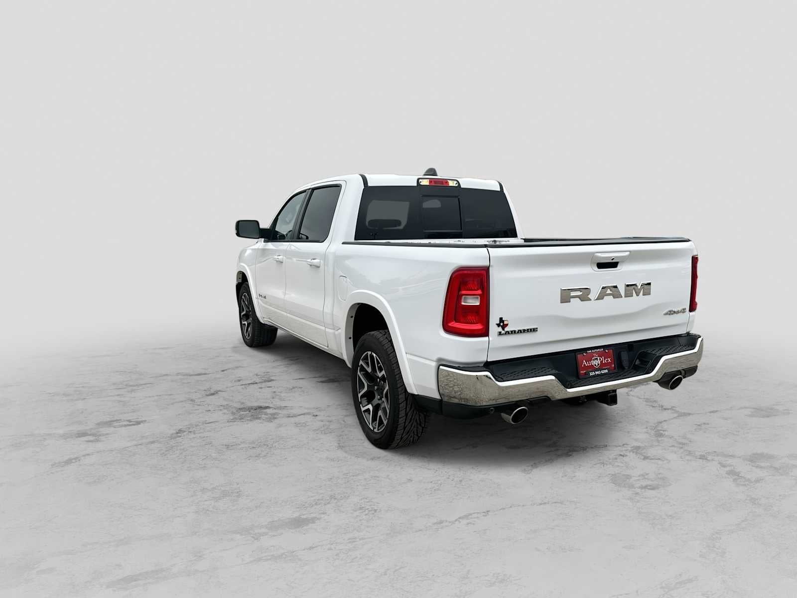 2025 RAM 1500 Laramie Crew Cab 4x4 5'7' Box