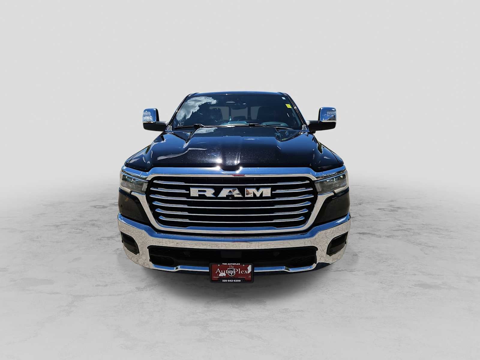 2025 RAM 1500 Laramie Crew Cab 4x4 5'7' Box
