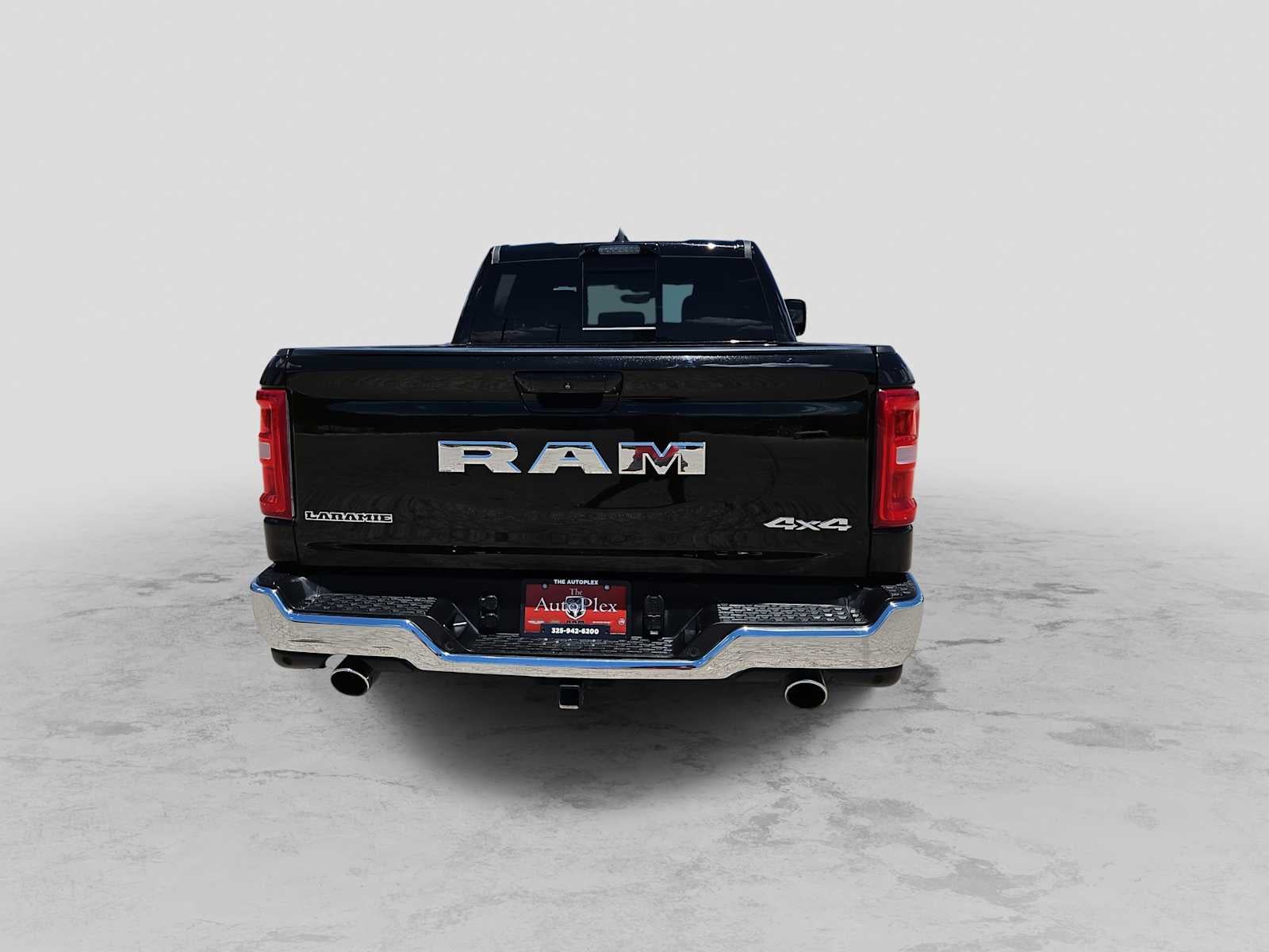 2025 RAM 1500 Laramie Crew Cab 4x4 5'7' Box