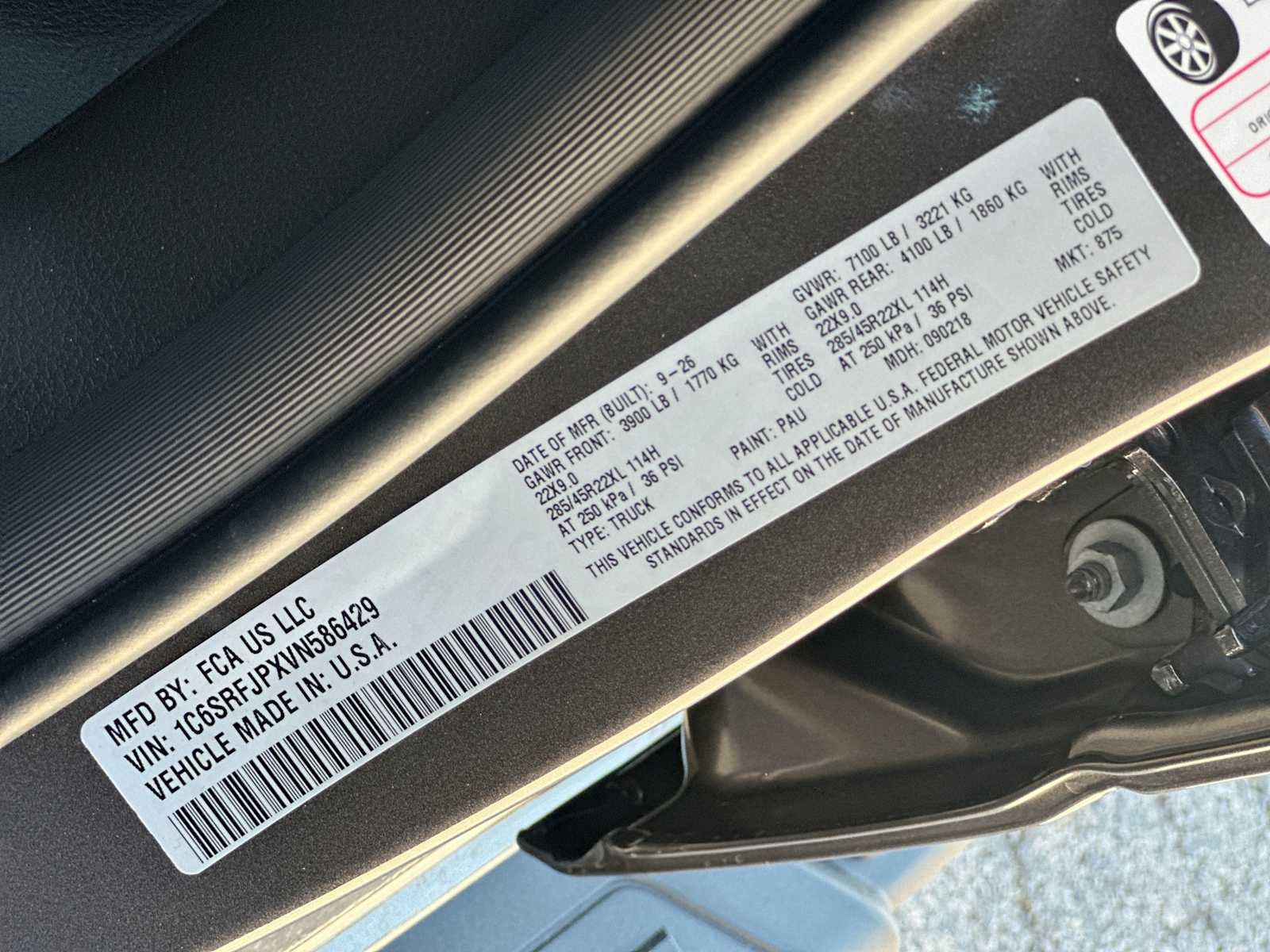 2027 RAM 1500 RAM 1500 LARAMIE CREW CAB 4X4 5'7' BOX