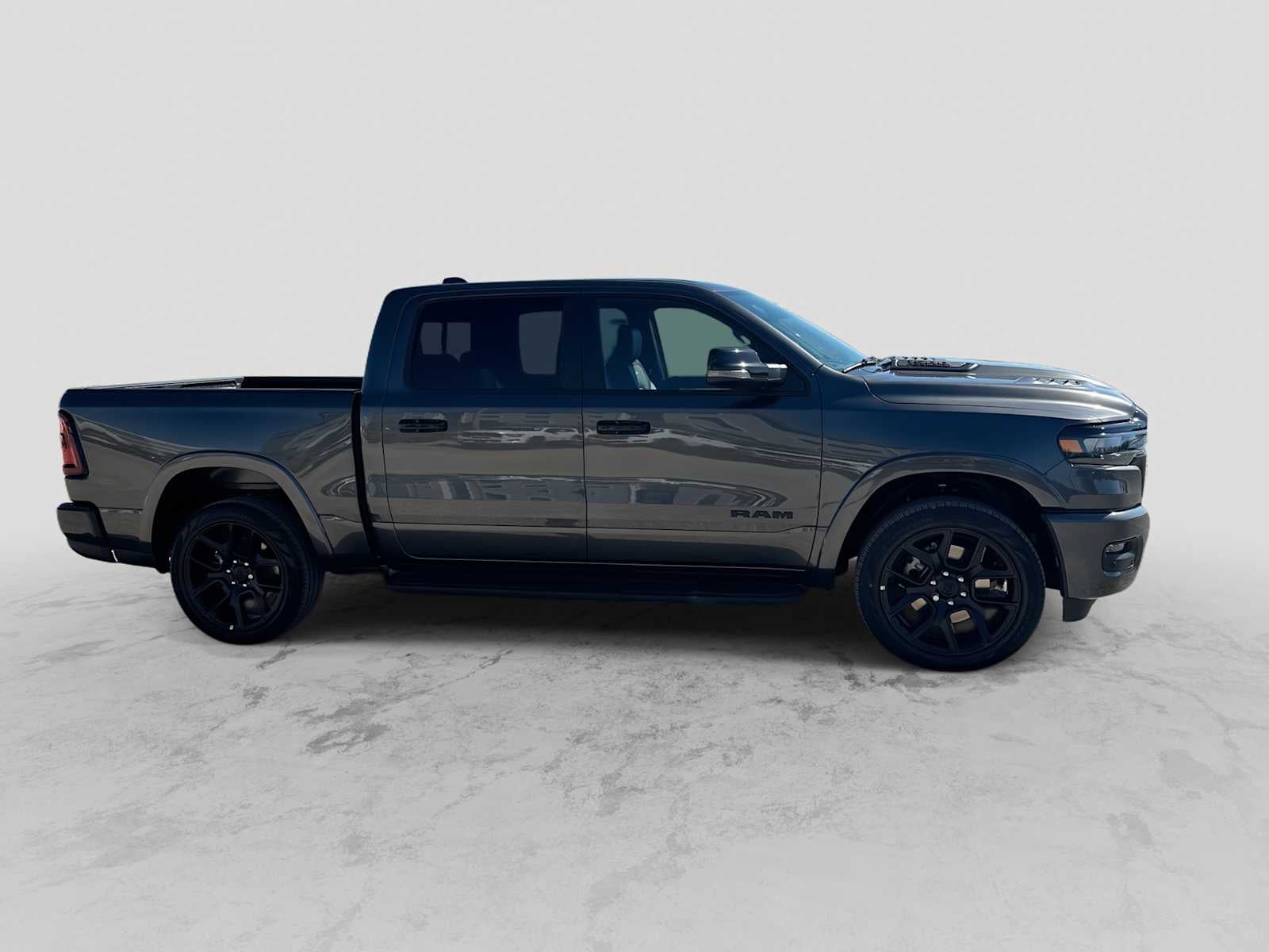 2027 RAM 1500 RAM 1500 LARAMIE CREW CAB 4X4 5'7' BOX