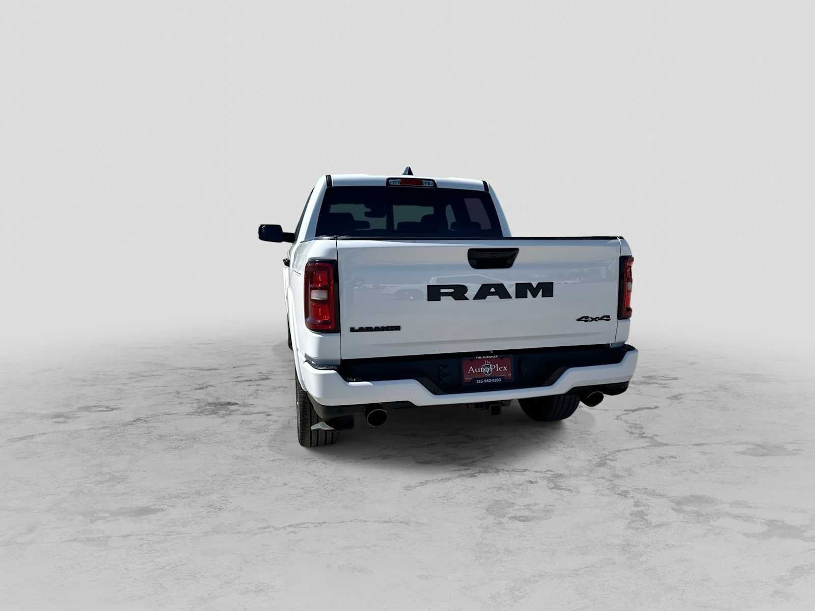 2027 RAM 1500 RAM 1500 LARAMIE CREW CAB 4X4 5'7' BOX