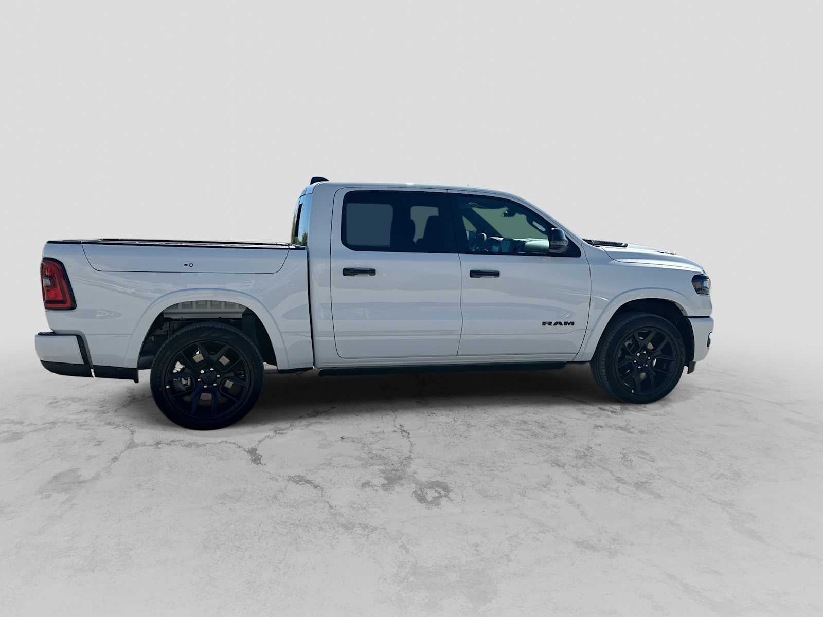 2027 RAM 1500 RAM 1500 LARAMIE CREW CAB 4X4 5'7' BOX