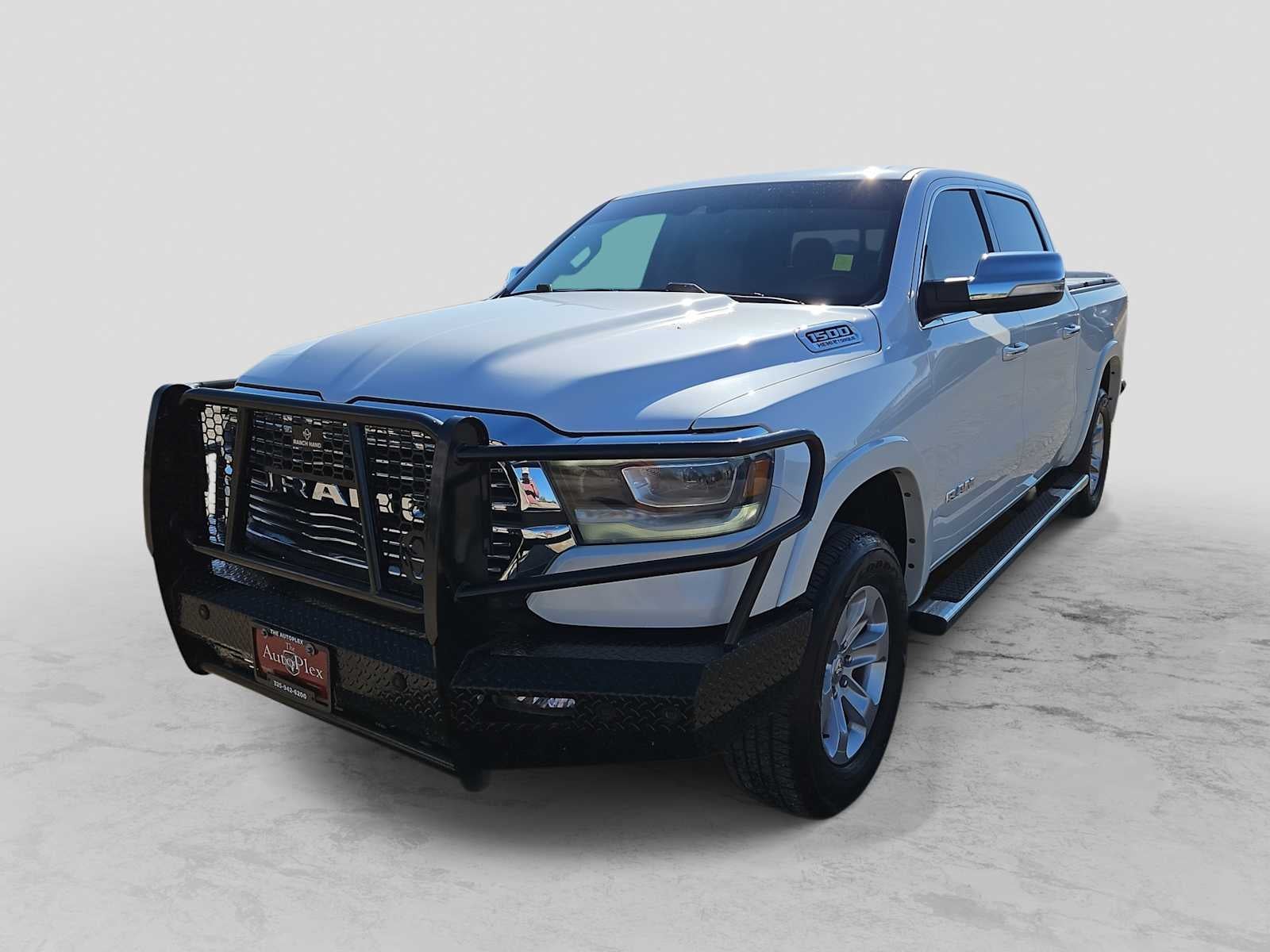2021 RAM 1500 Laramie Crew Cab 4x4 5'7' Box
