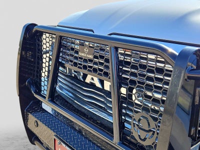 2021 RAM 1500 Laramie Crew Cab 4x4 5'7' Box