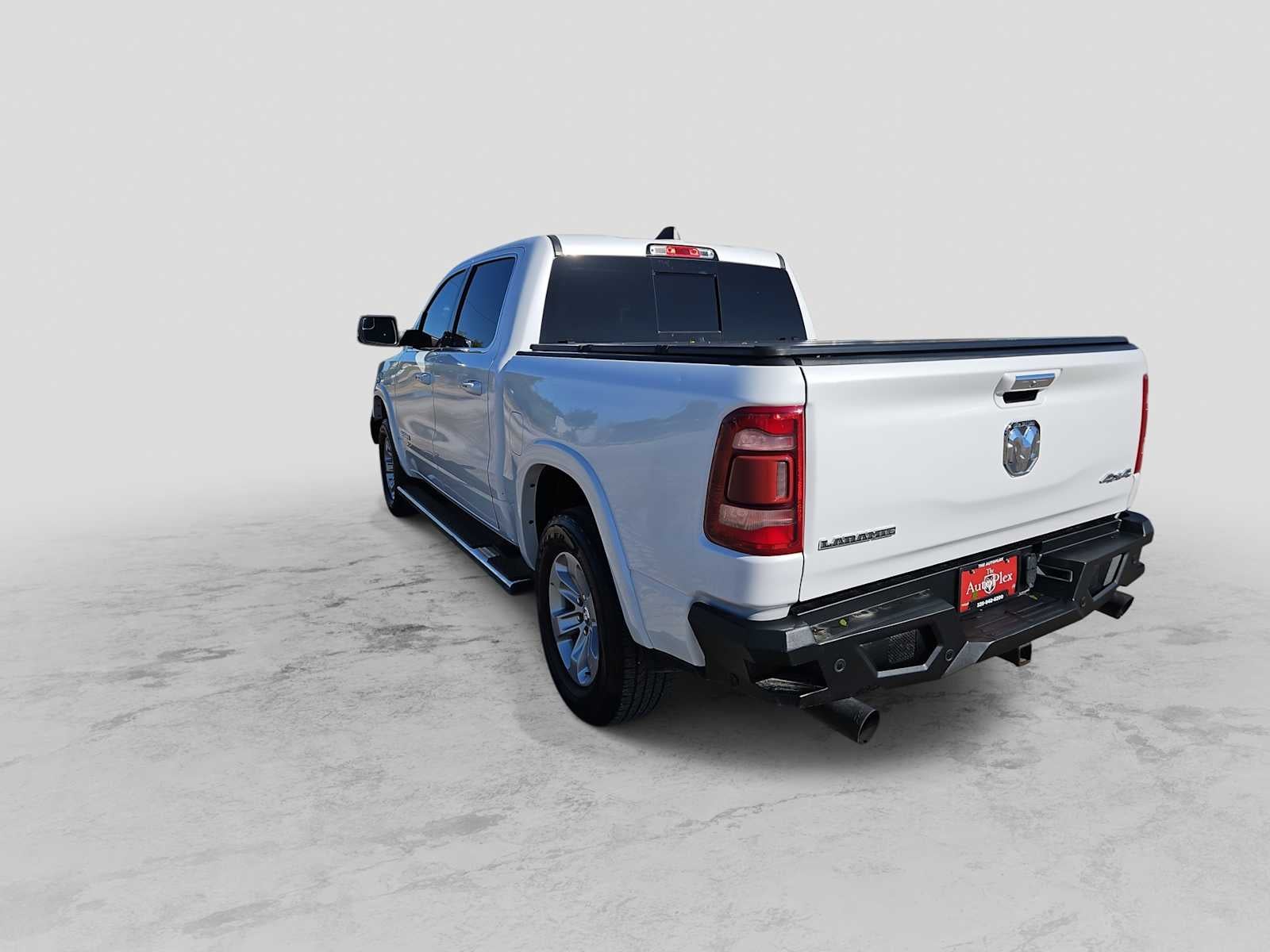 2021 RAM 1500 Laramie Crew Cab 4x4 5'7' Box
