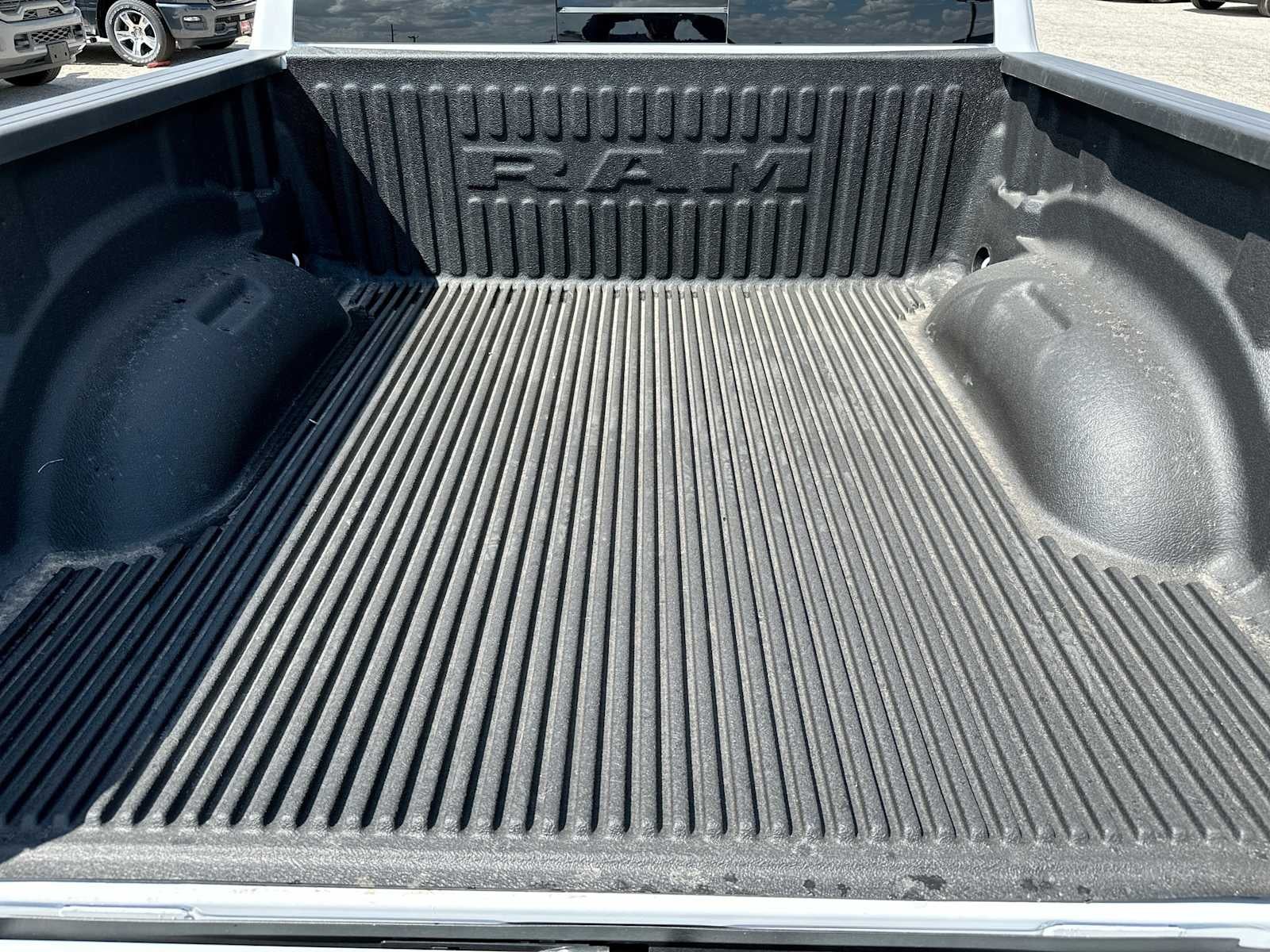 2026 RAM 1500 RAM 1500 LARAMIE CREW CAB 4X4 5'7' BOX
