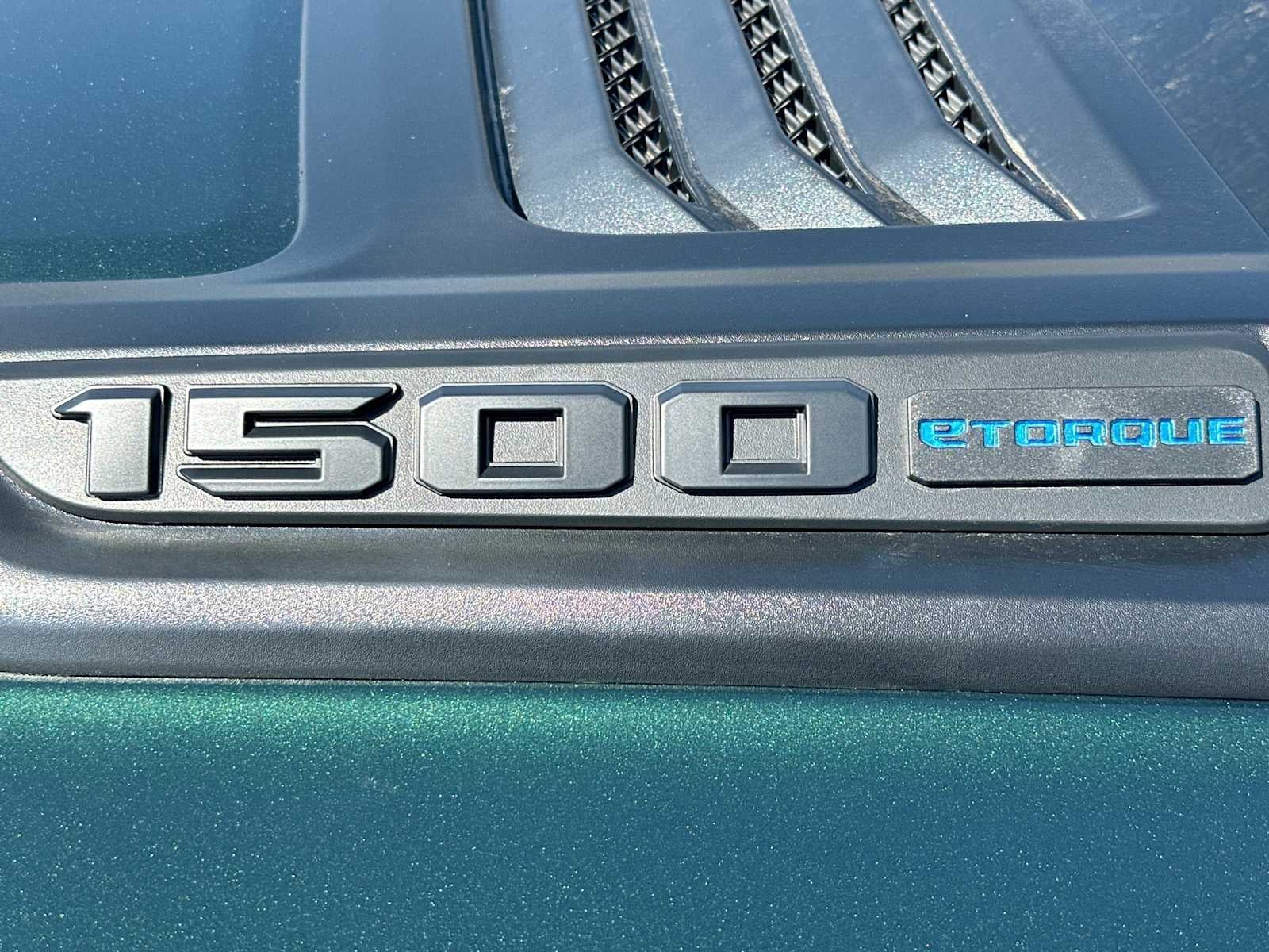 2026 RAM 1500 RAM 1500 LARAMIE CREW CAB 4X4 5'7' BOX