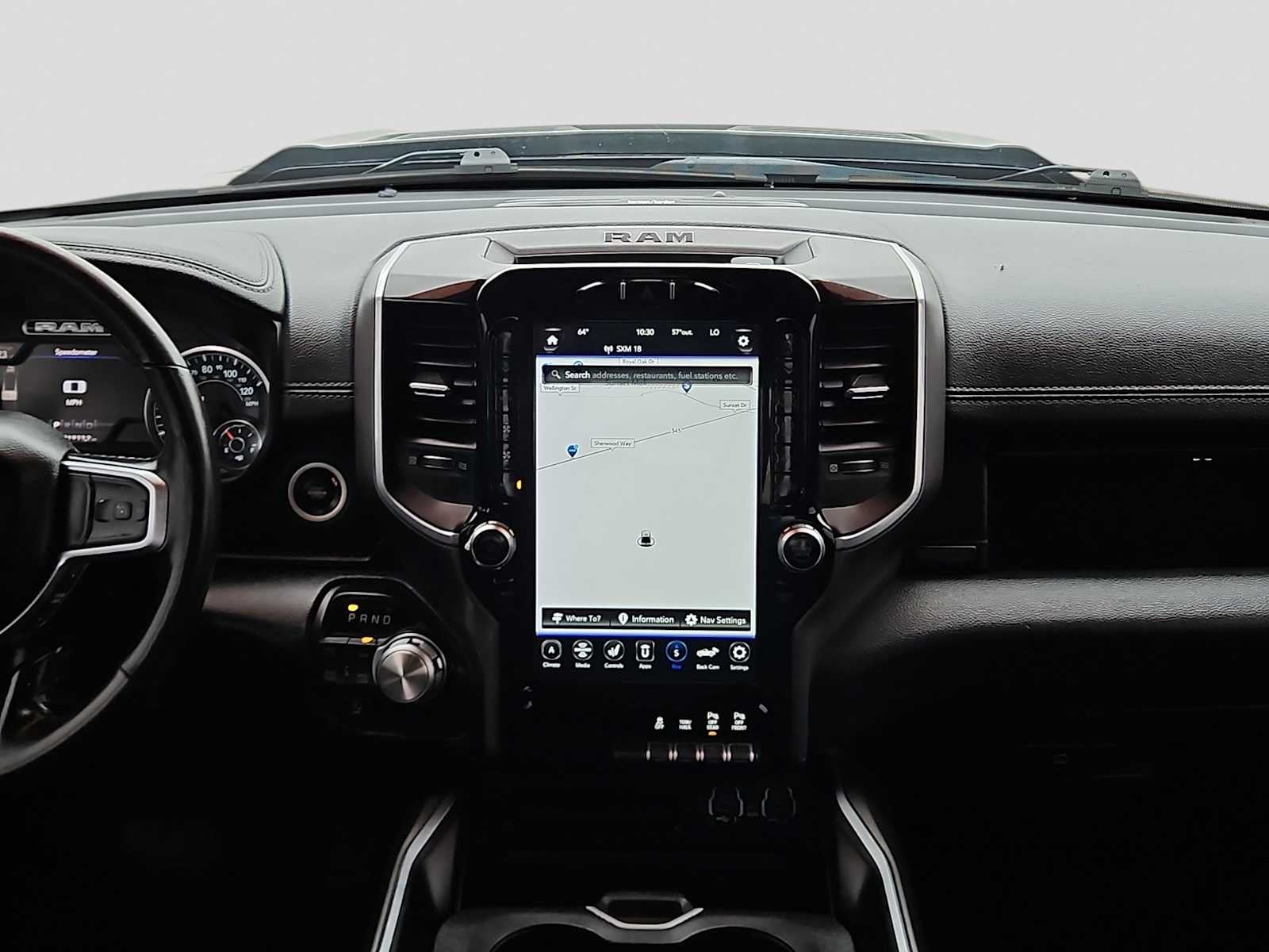 2020 RAM 1500 Laramie Crew Cab 4x4 5'7' Box