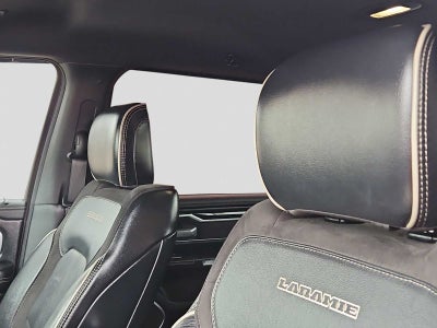 2020 RAM 1500 Laramie Crew Cab 4x4 5'7' Box