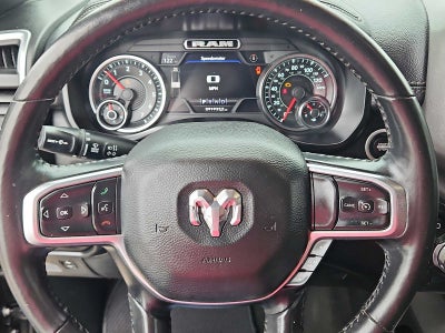 2020 RAM 1500 Laramie Crew Cab 4x4 5'7' Box