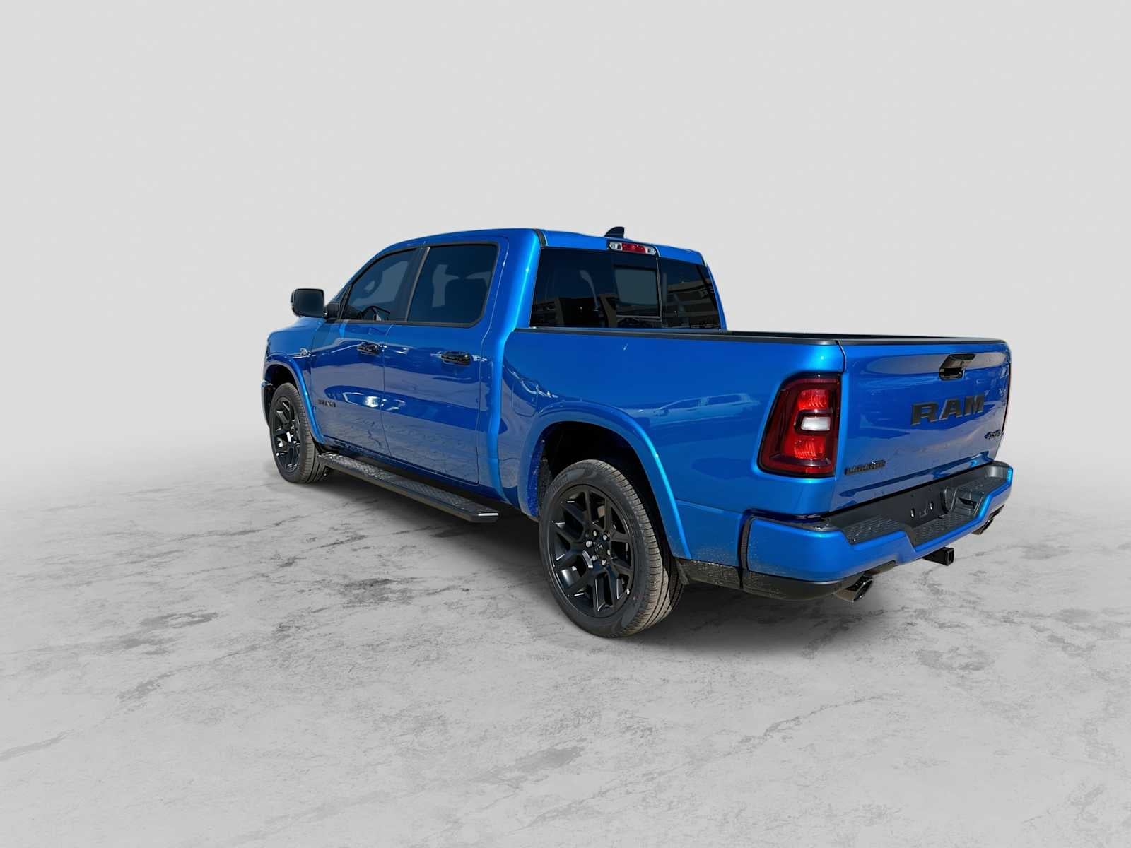 2026 RAM 1500 RAM 1500 LARAMIE CREW CAB 4X4 5'7' BOX