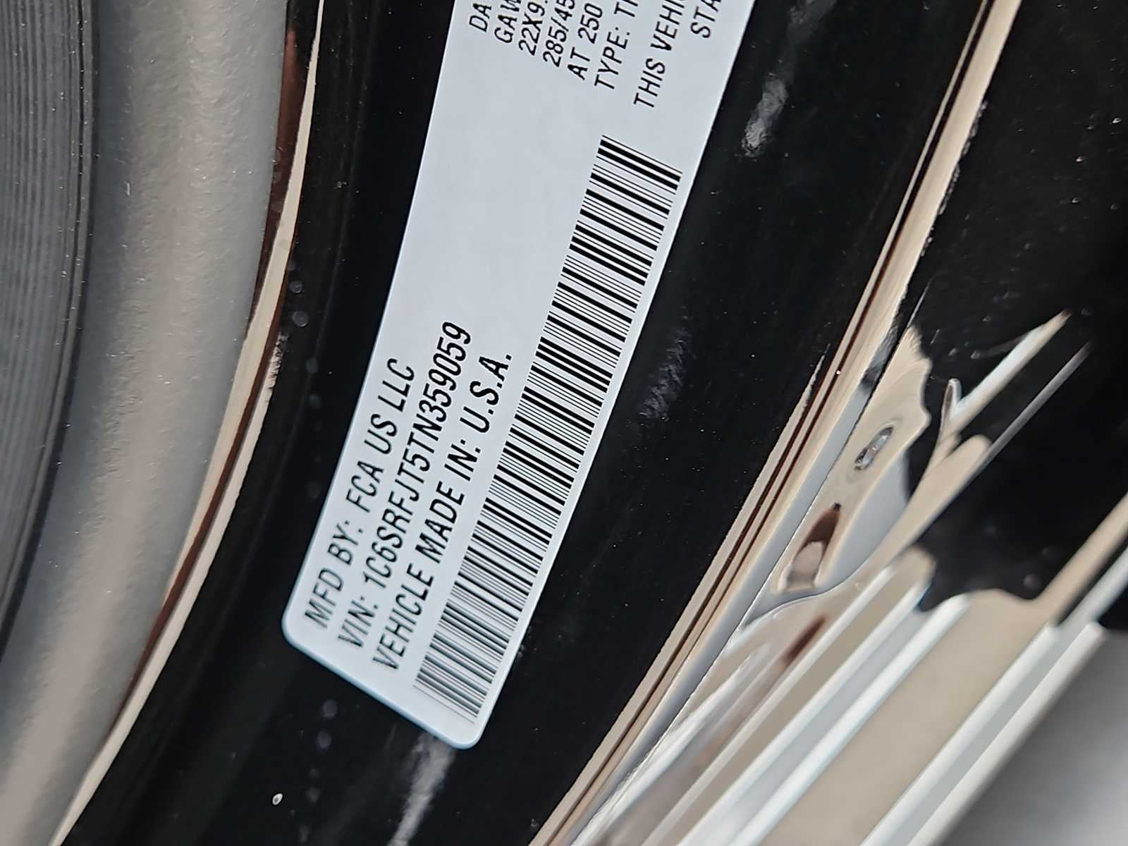 2026 RAM Ram 1500 RAM 1500 LARAMIE CREW CAB 4X4 5'7' BOX